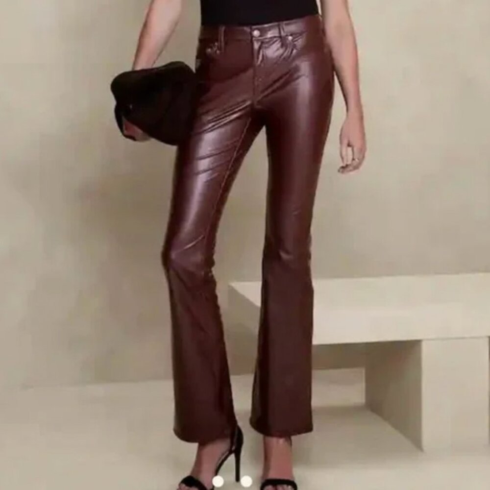 Banana Republic Vegan Leather Low Rise Bootcut Pant - Brown Size 2/26